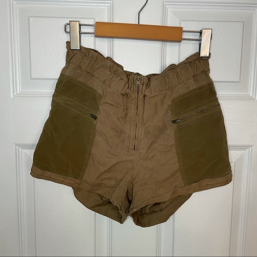 ARITZIA Wilfred 100% Silk High Waisted Tan Shorts 0